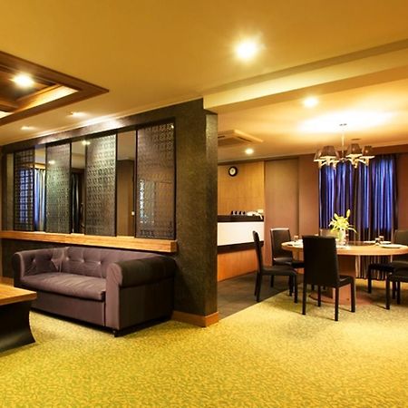 Q Hotel 曼谷 外观 照片