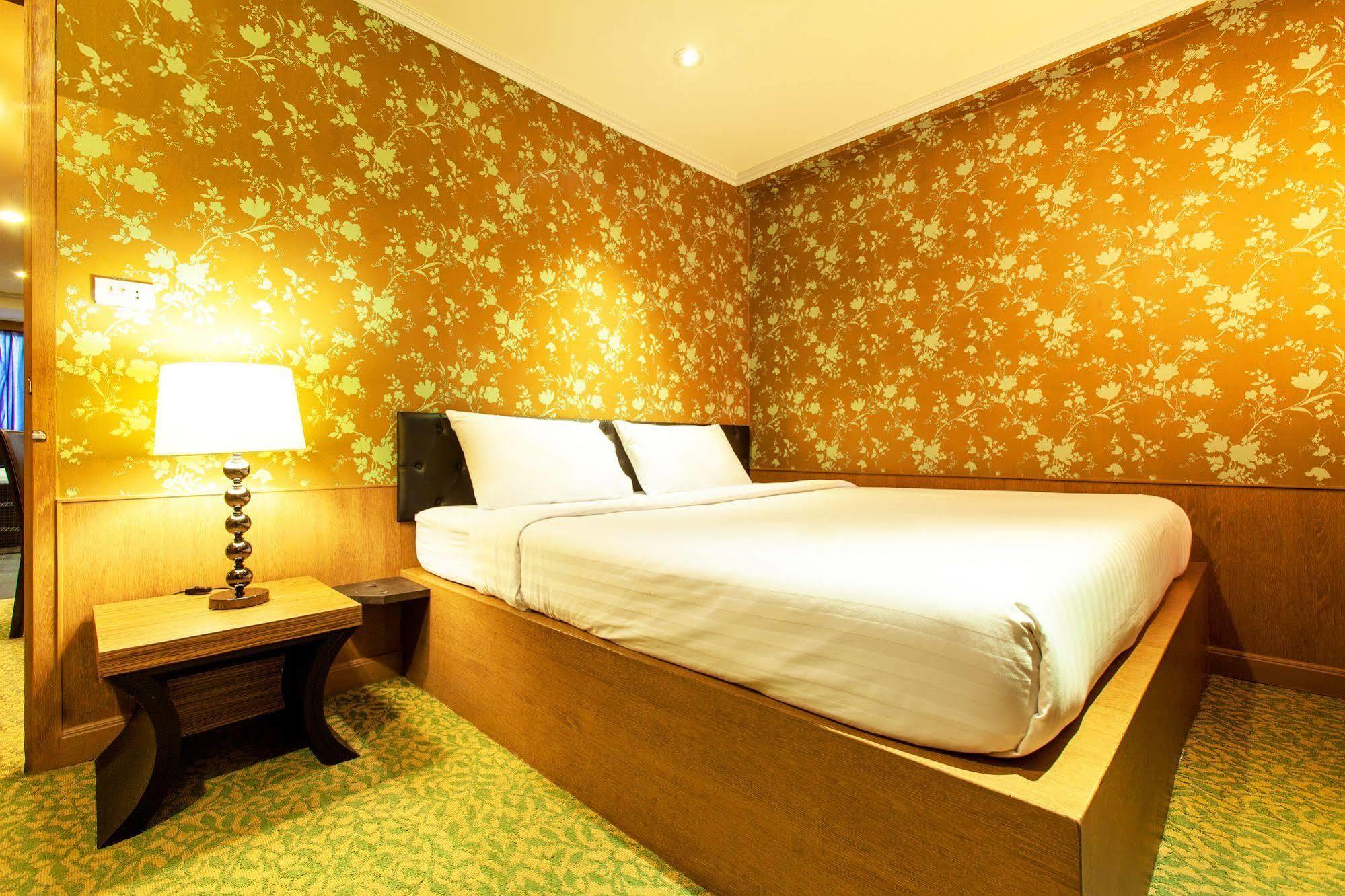 Q Hotel 曼谷 外观 照片
